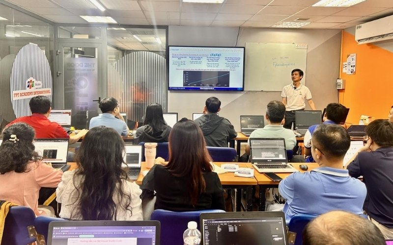 Khám phá chi tiết ngành Công nghệ thông tin FPT Academy International