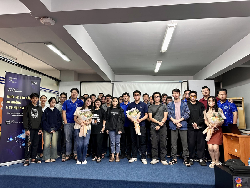 Chương trình Phát triển phần mềm ứng dụng FPT Cranes giúp học viên xây dựng kỹ năng Full-stack tích hợp AI qua thực hành thực tế.