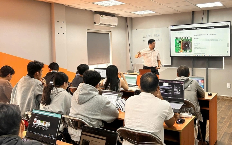 ngành thiết kế vi mạch bán dẫn fpt