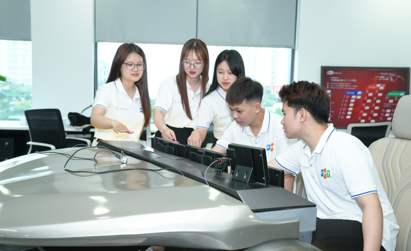 Điểm chuẩn ngành Công nghệ thông tin khối A và D có sự chênh lệch tùy từng trường, phương thức xét tuyển và từng năm.