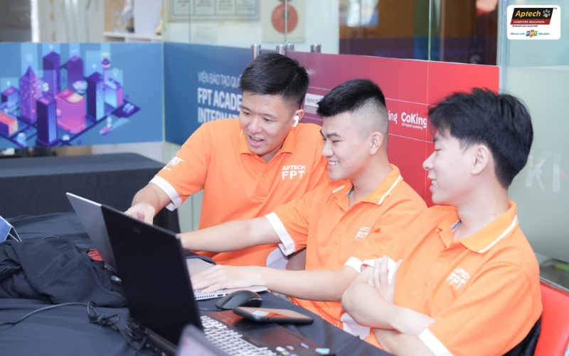 fpt aptech