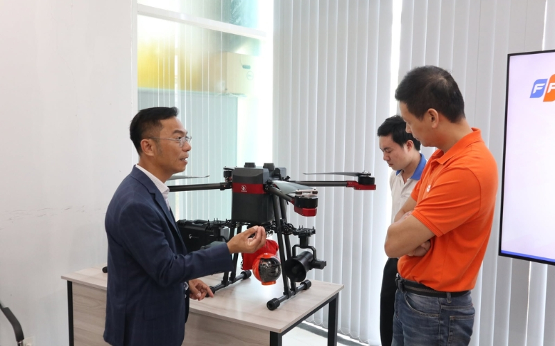 Khóa học về drone từ thiết kế đến vận hành tại FPT Academy International