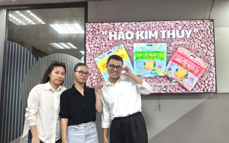 Mỗi học kỳ yêu cầu học viên hoàn thiện một dự án để củng cố kỹ năng và hồ sơ năng lực.