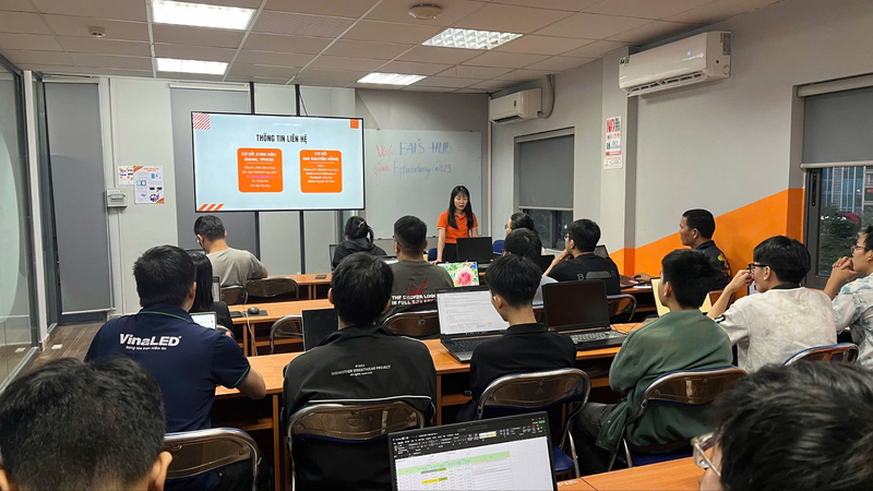 Mức lương ngành Trí tuệ nhân tạo tại thị trường quốc tế cao hơn so với Việt Nam.