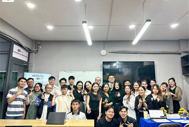 Người mới hoàn toàn có thể học ứng dụng phần mềm nếu có lộ trình phù hợp và kiên trì thực hành.