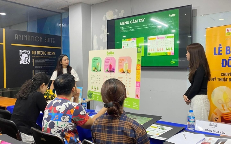 Portfolio giúp người học hệ thống dự án tiêu biểu và thể hiện rõ năng lực, tư duy cùng định hướng thiết kế.