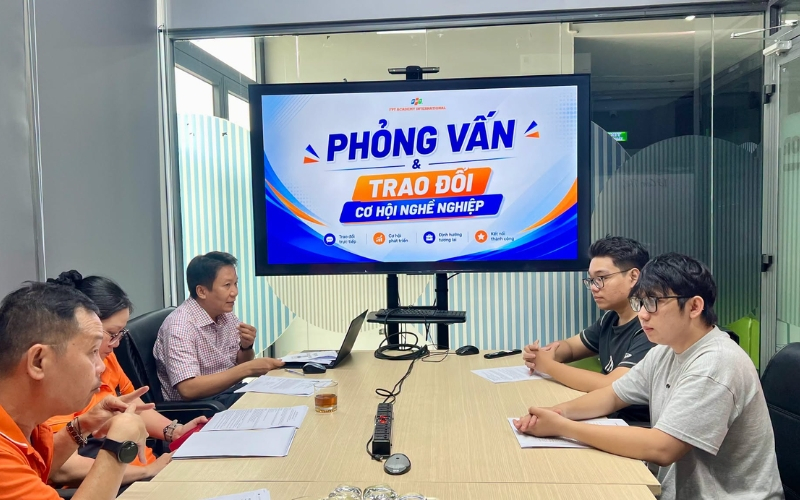 Sinh viên FPT Aptech được kết nối cùng Ban lãnh đạo FAI để định hướng nghề nghiệp và chuẩn bị kỹ năng làm việc.