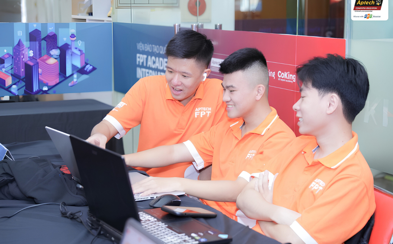 Thí sinh nên chọn khối thi ngành Công nghệ thông tin nên dựa trên năng lực, thế mạnh môn học và yêu cầu tuyển sinh của trường mục tiêu.