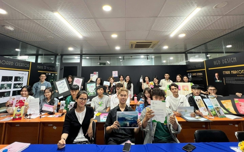 Thực hành thường xuyên giúp người học củng cố kỹ năng, làm quen quy trình thực tế và xử lý feedback hiệu quả.