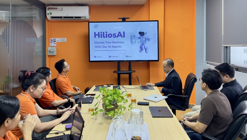 Tốc độ phát triển nhanh của AI đòi hỏi người học duy trì khả năng tự học và thường xuyên cập nhật kiến thức, công cụ mới.