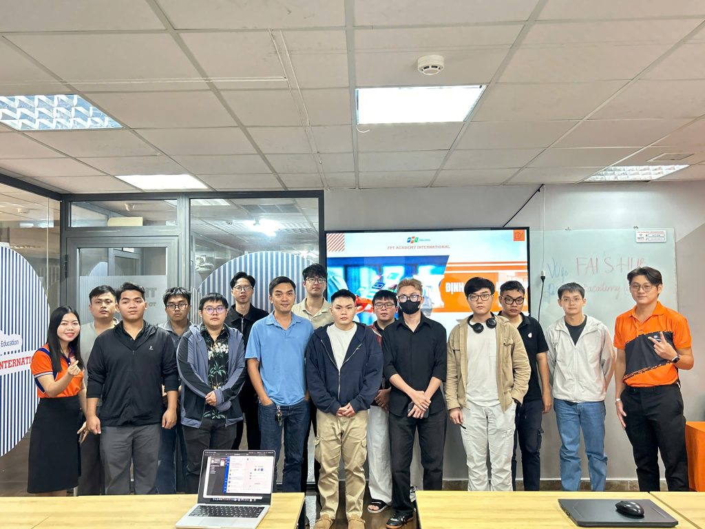 FPT Aptech khai giảng lớp T3.2610.E1: Khởi đầu hành trình chinh phục lập trình